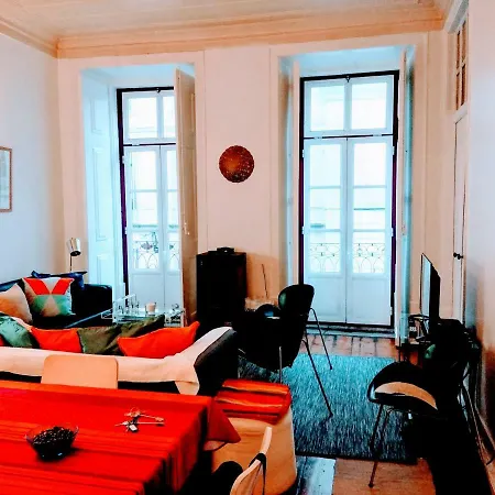 Charm And Space In Historic Διαμέρισμα Lisboa