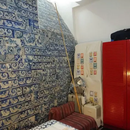 Charm And Space In Historic Appartamento Lisbona